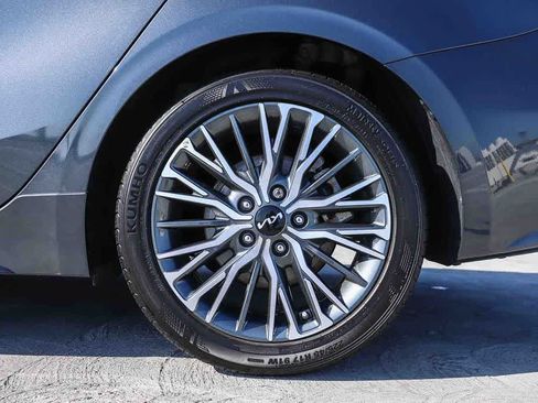Used 2023 Kia Forte GT-Line w/ GT-Line Premium Package FWD image 10