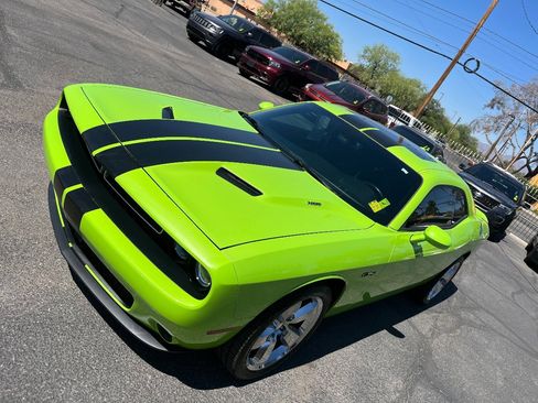 Used 2015 Dodge Challenger R/T Plus RWD image 43