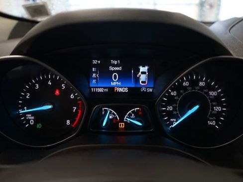 Used 2017 Ford Escape SE w/ Equipment Group 201A image 19