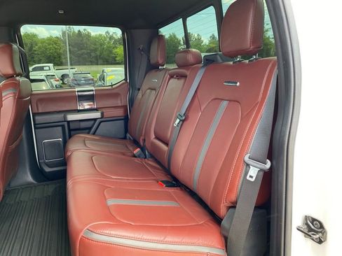 Used 2022 Ford F450 Platinum w/ FX4 Off-Road Package AWD/4WD image 23