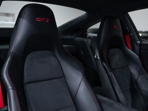 Used 2016 Porsche 911 GT3 image 59