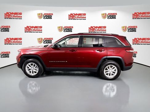 Used 2023 Jeep Grand Cherokee Laredo w/ Luxury Tech Group I AWD/4WD image 14