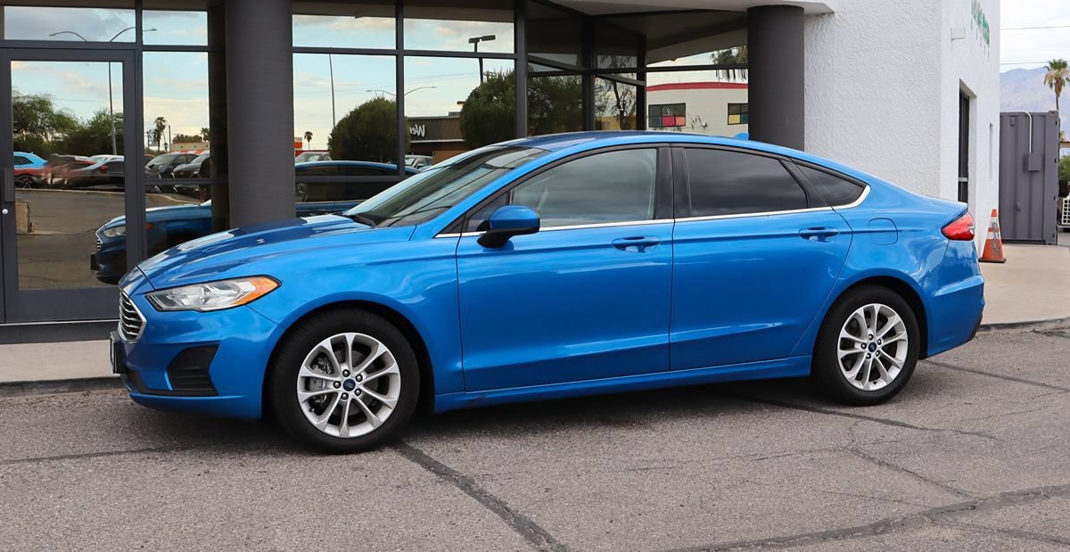 Used 2019 Ford Fusion SE FWD image 7