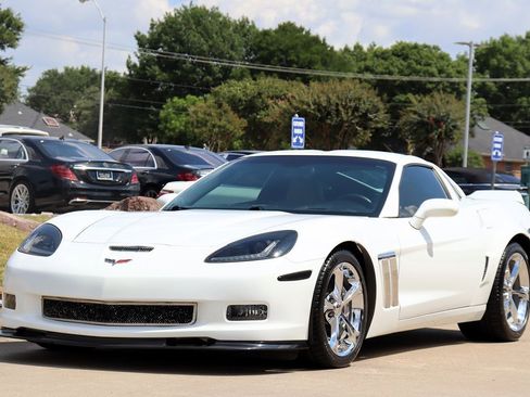 Used 2012 Chevrolet Corvette Grand Sport w/ 3LT Preferred Equipment Group image 4