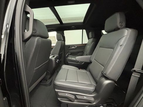 New 2026 GMC Yukon Denali w/ Sun & Power Step Package image 49