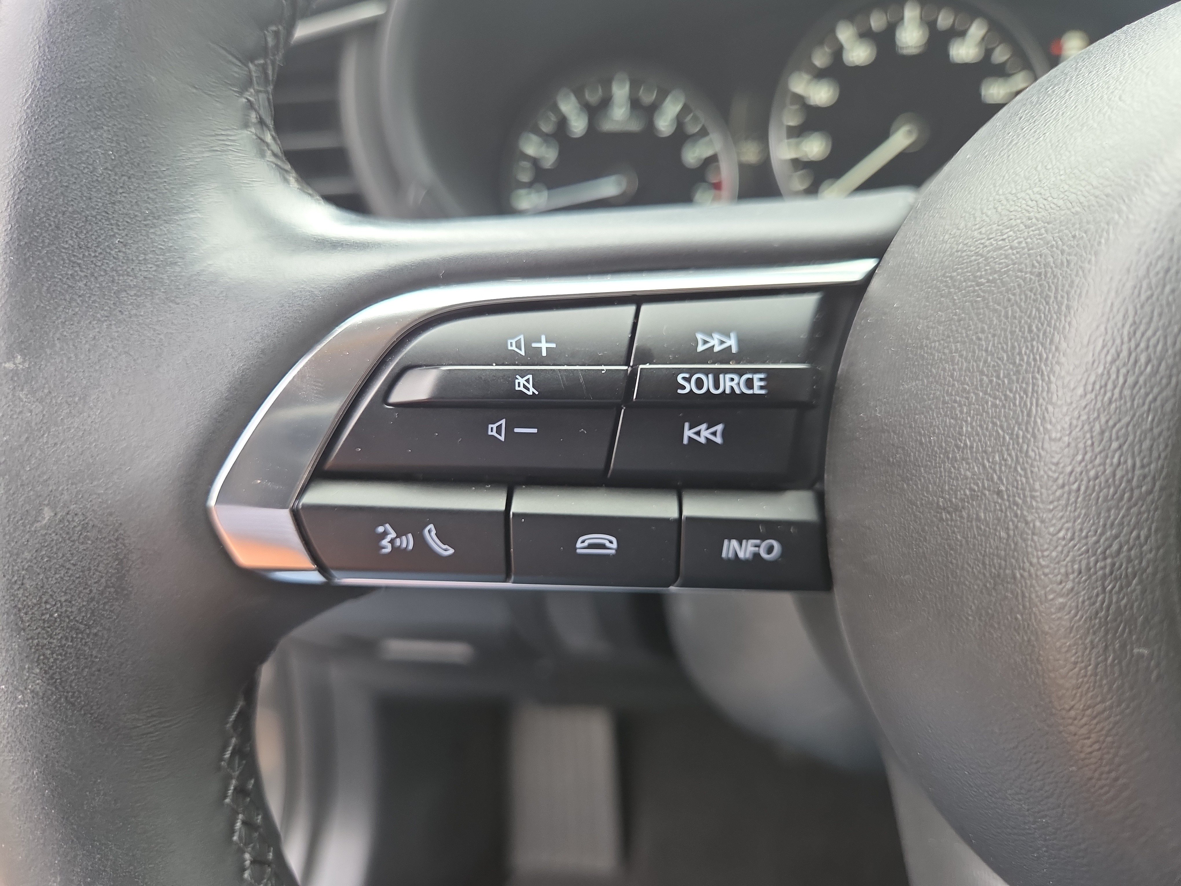 Used 2025 MAZDA CX-30 AWD 2.5 S w/ Select Sport Pkg image 27