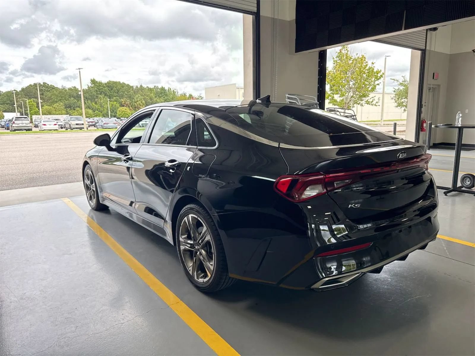 Used 2021 Kia K5 EX FWD image 5