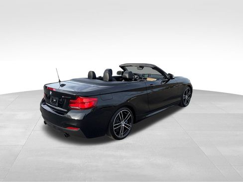Used 2018 BMW M240i Convertible image 6