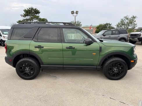 Certified 2025 Ford Bronco Sport Badlands AWD/4WD image 4