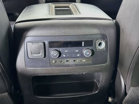 Used 2018 GMC Yukon Denali AWD/4WD image 23