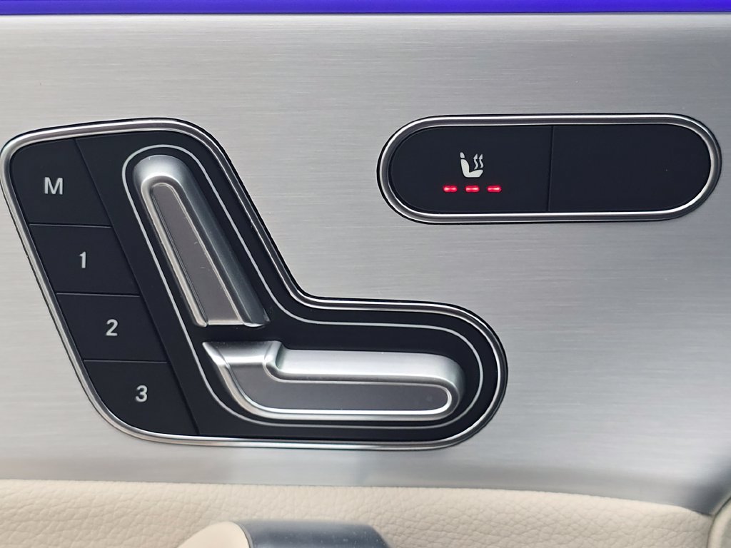 Certified 2023 Mercedes-Benz CLA 250 4MATIC image 7