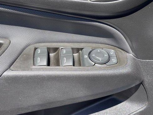 Used 2023 Chevrolet Equinox RS w/ RS Leather Package FWD image 19