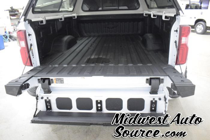 Used 2026 Chevrolet Silverado 3500 High Country w/ High Country Premium Package AWD/4WD image 11