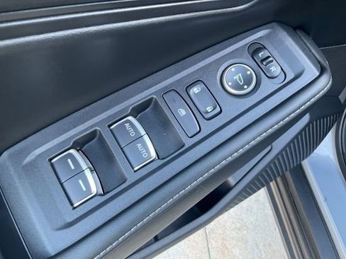 Used 2025 Honda Accord Sport image 5
