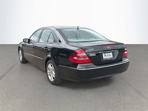 Used 2005 Mercedes-Benz E 320 Sedan image 6