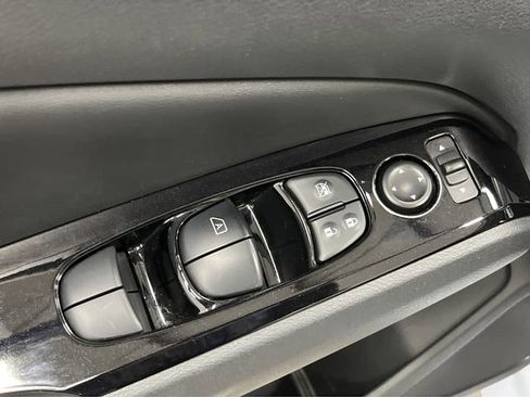 Used 2024 Nissan Altima 2.5 SR w/ SR Premium Package image 28