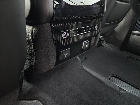 New 2026 Jeep Grand Wagoneer L Summit AWD/4WD image 12