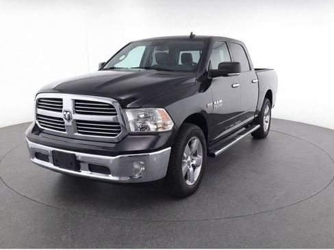 Used 2018 RAM 1500 Big Horn AWD/4WD image 1