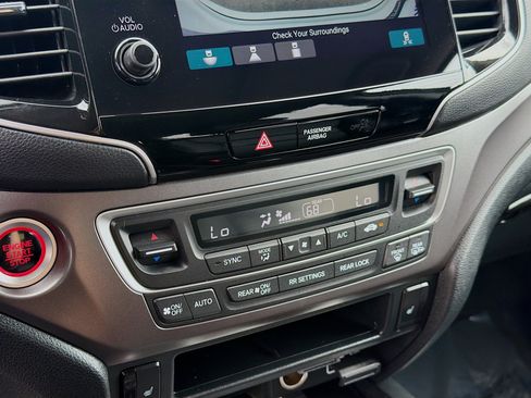 Certified 2022 Honda Pilot Special Edition image 14