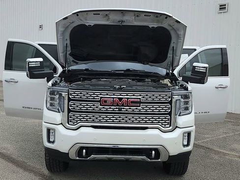 Used 2022 GMC Sierra 3500 Denali w/ Denali Ultimate Package AWD/4WD image 10