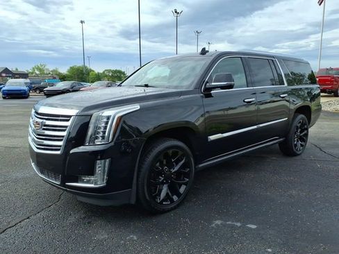 Used 2015 Cadillac Escalade ESV Platinum AWD/4WD image 3