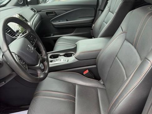 Used 2024 Honda Passport TrailSport image 10