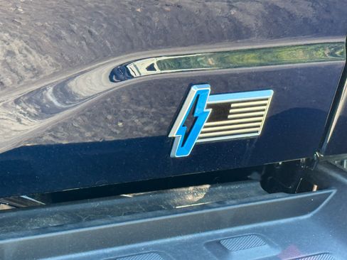 New 2025 Ford F150 Lightning Flash AWD/4WD image 20