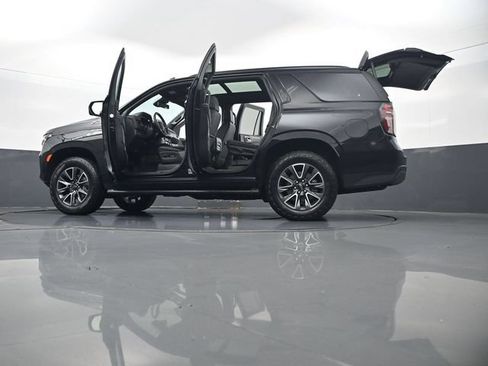Used 2023 Chevrolet Tahoe Z71 w/ Luxury Package AWD/4WD image 35