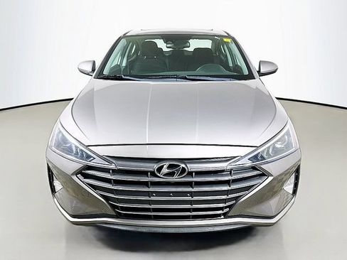 Used 2020 Hyundai Elantra Value Edition w/ Cargo Package (C1) FWD image 2