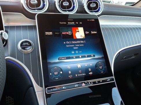 Used 2026 Mercedes-Benz GLC 300 4MATIC image 15