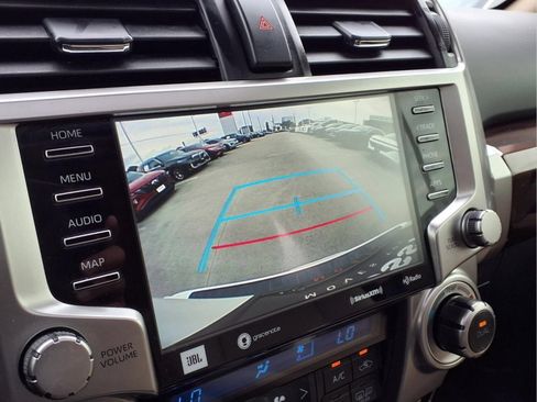 Used 2020 Toyota 4Runner Limited AWD/4WD image 18