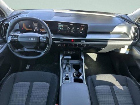 New 2026 Kia Sorento LX FWD image 26