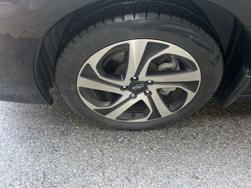 Used 2022 Subaru Legacy Limited image 16