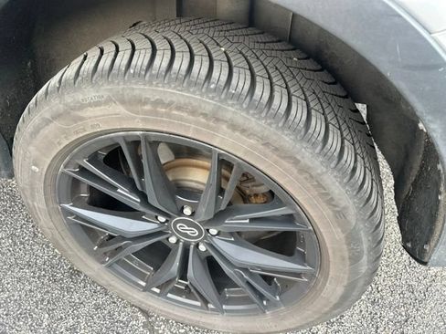 Used 2018 Ford Escape Titanium AWD/4WD image 14