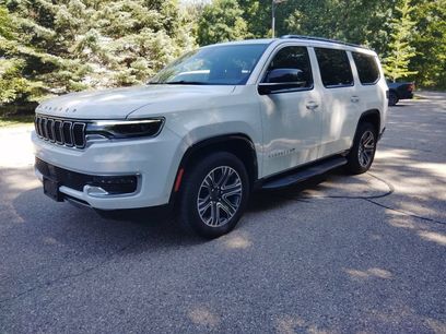 Certified 2024 Jeep Wagoneer Series II w/ Flexible Seating Group