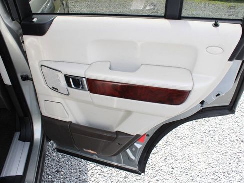 Used 2012 Land Rover Range Rover HSE LUX w/ Luxury Interior Pkg image 27