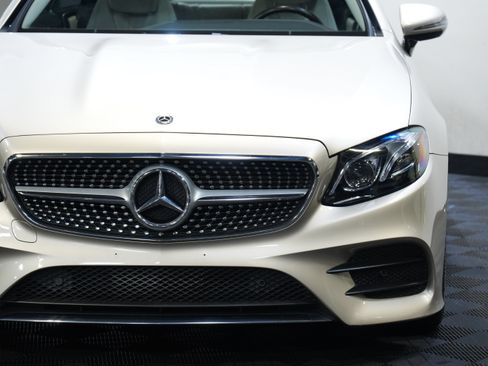 Used 2018 Mercedes-Benz E 400 Coupe image 10