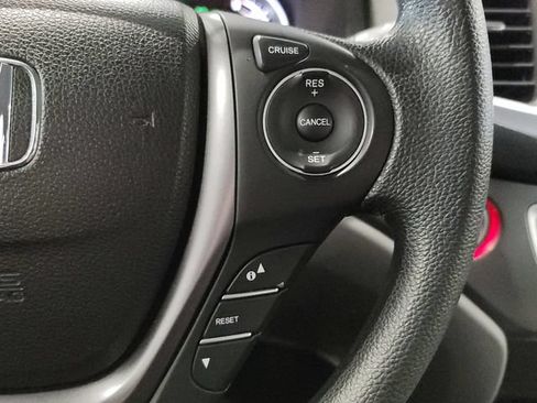 Used 2018 Honda Pilot EX image 29