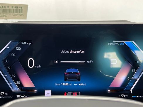 Certified 2025 BMW 330i Sedan image 16