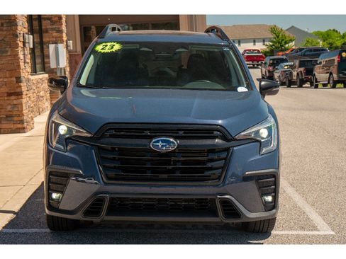 Used 2023 Subaru Ascent Onyx Edition AWD/4WD image 8