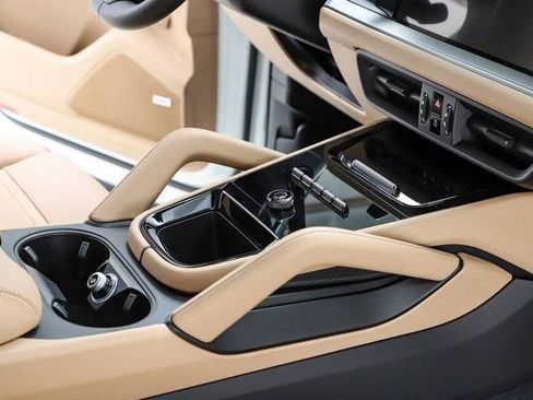 New 2026 Porsche Cayenne S AWD/4WD image 70