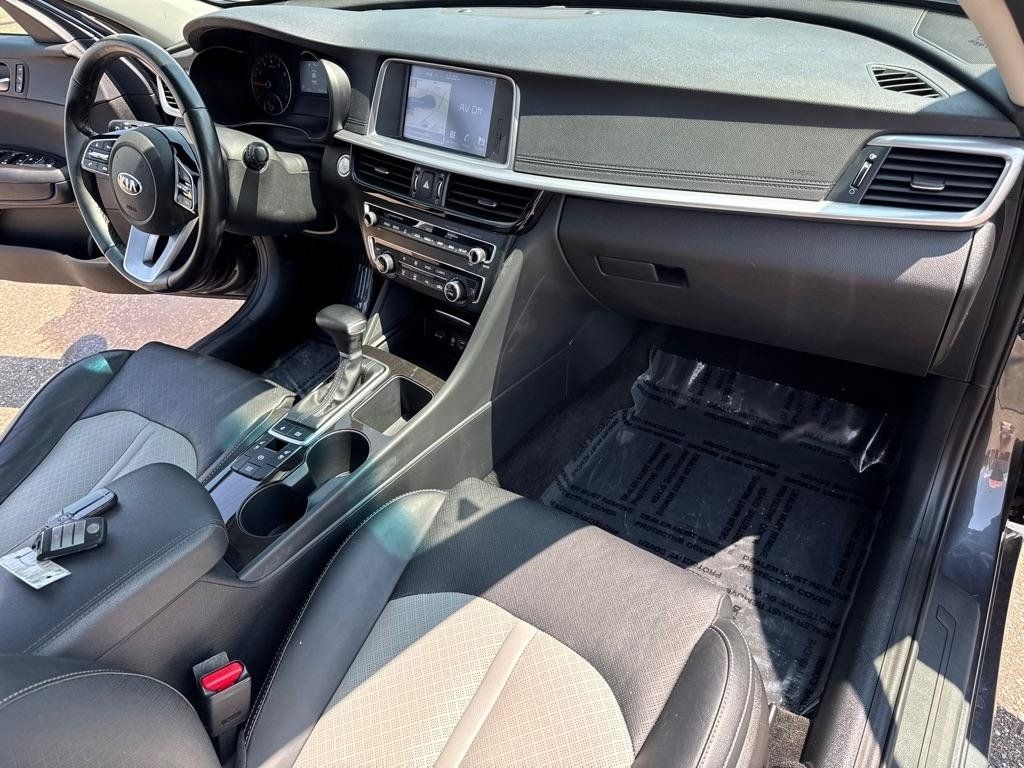 Used 2019 Kia Optima EX w/ EX Premium Package FWD image 28