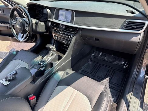 Used 2019 Kia Optima EX w/ EX Premium Package FWD image 28