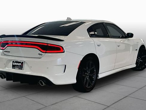 Used 2023 Dodge Charger R/T w/ Blacktop Package RWD image 12