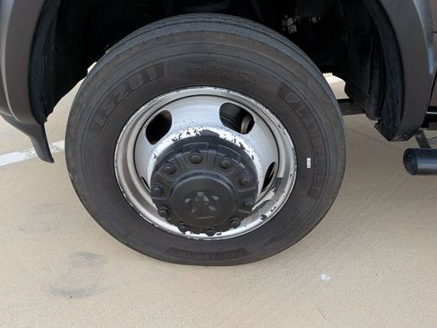 Used 2023 RAM 5500 Tradesman image 37