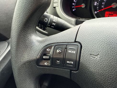 Used 2016 Kia Sportage LX image 22