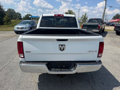 Used 2019 RAM 1500 Classic SLT AWD/4WD image 6