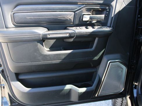 Used 2021 RAM 2500 Limited AWD/4WD image 33