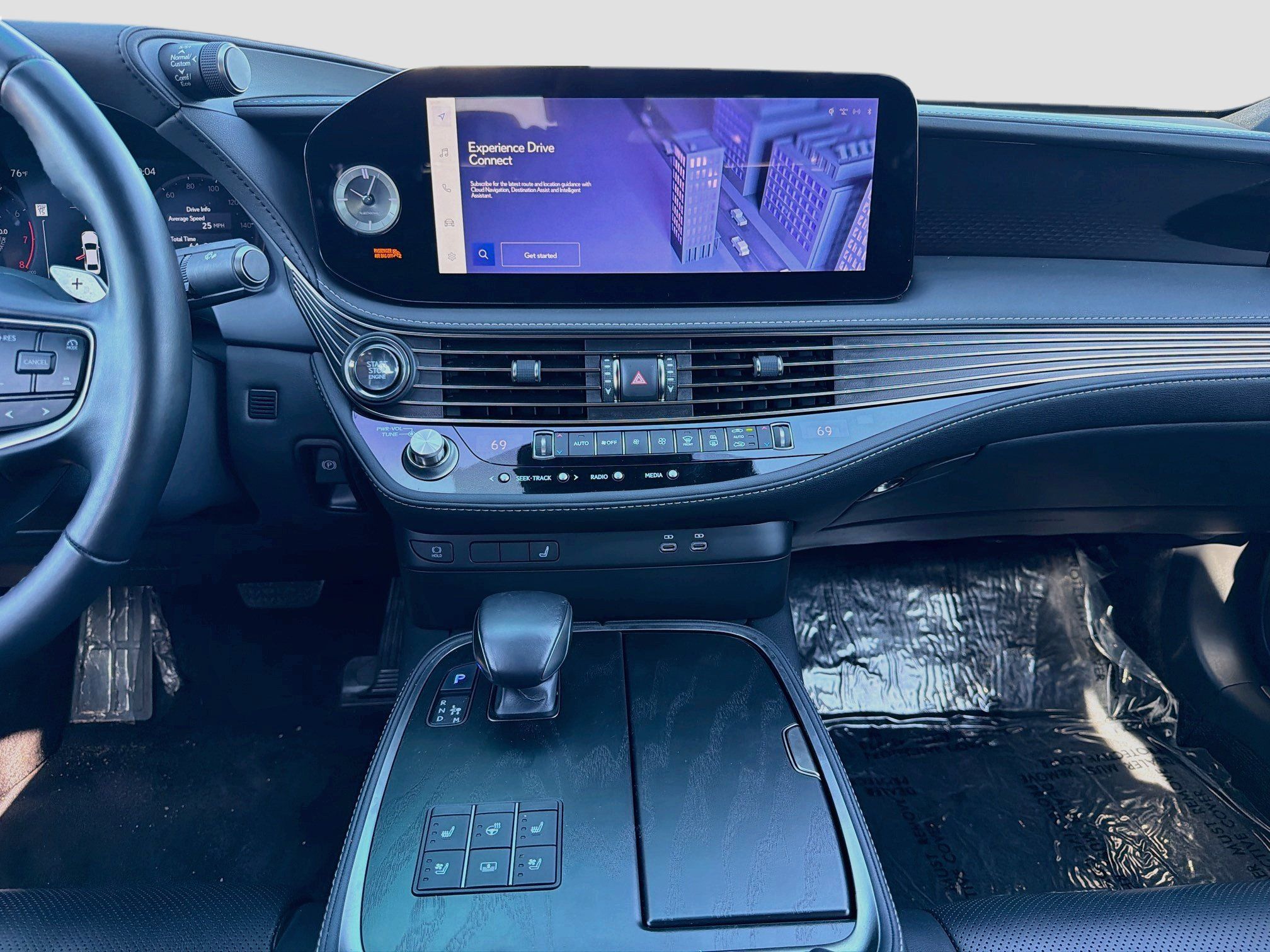 Used 2024 Lexus LS 500 RWD image 19