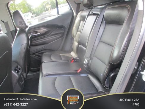 Used 2020 GMC Terrain SLT w/ Preferred Package AWD/4WD image 8